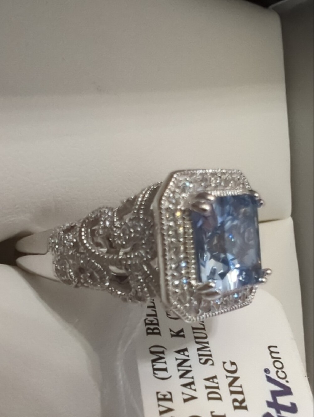 JTV Platineve-Style Blue Square Gem Halo Ring Vanna k Bella luce - Picture 2 of 7
